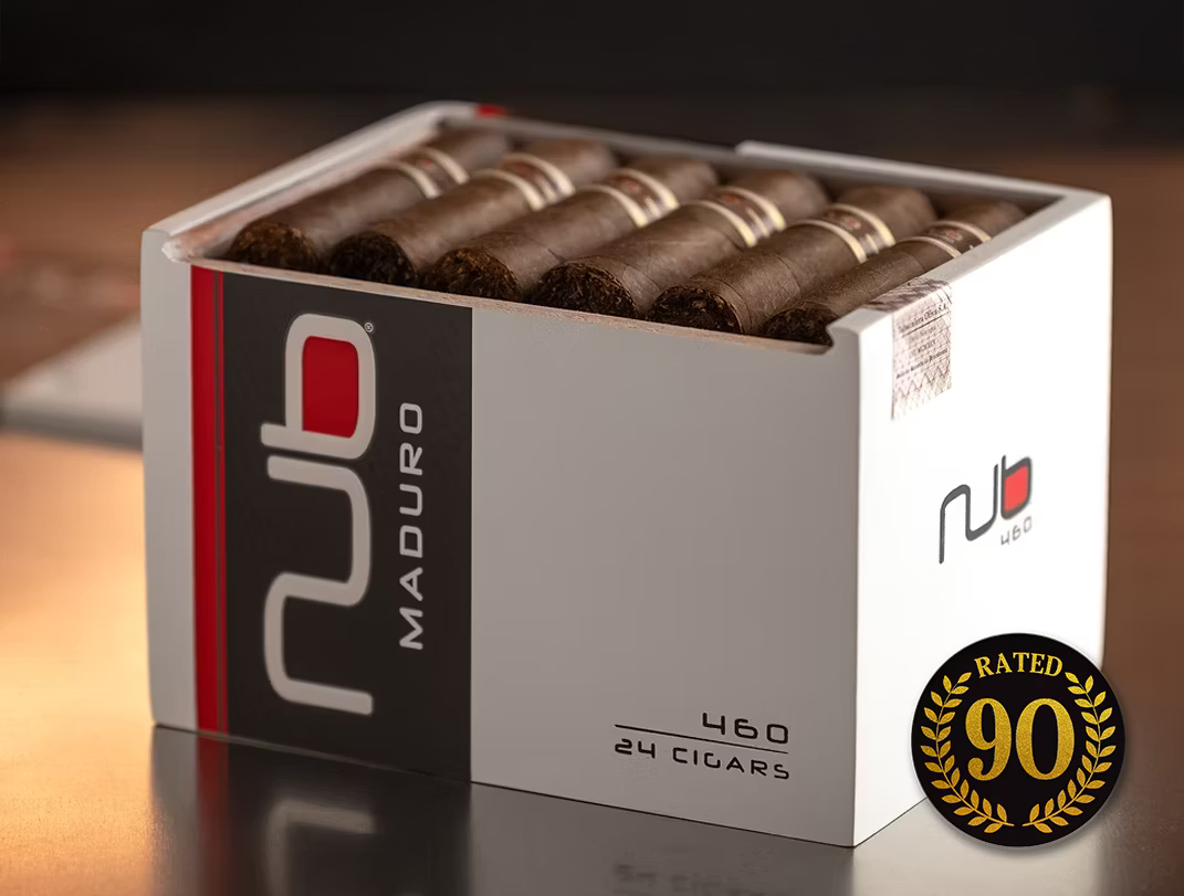 Nub Maduro by Oliva